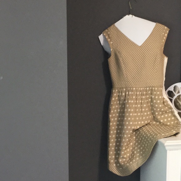 Dress - Picture 1 of 3